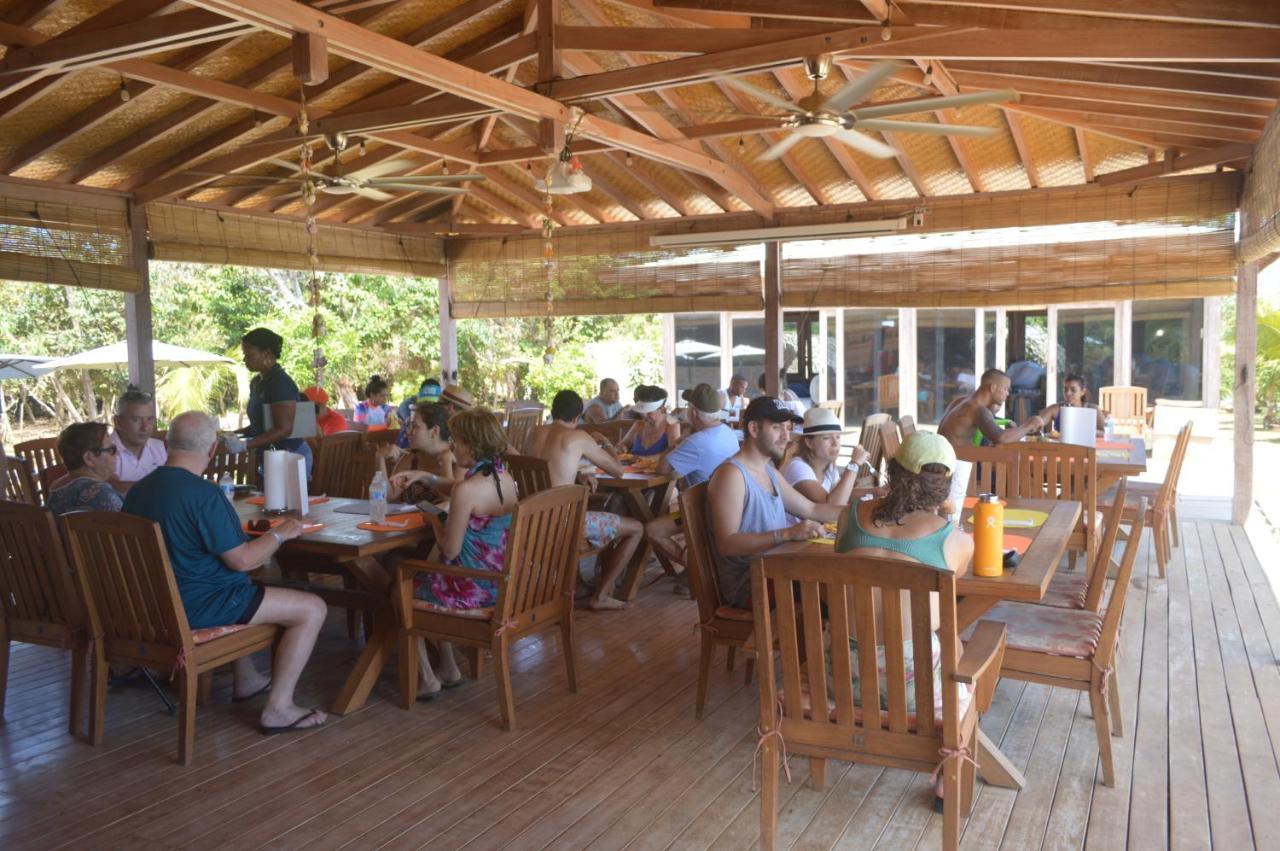 Sonny Island Resort Cabanas Frente Al Mar Punta Bajo Rico Eksteriør billede