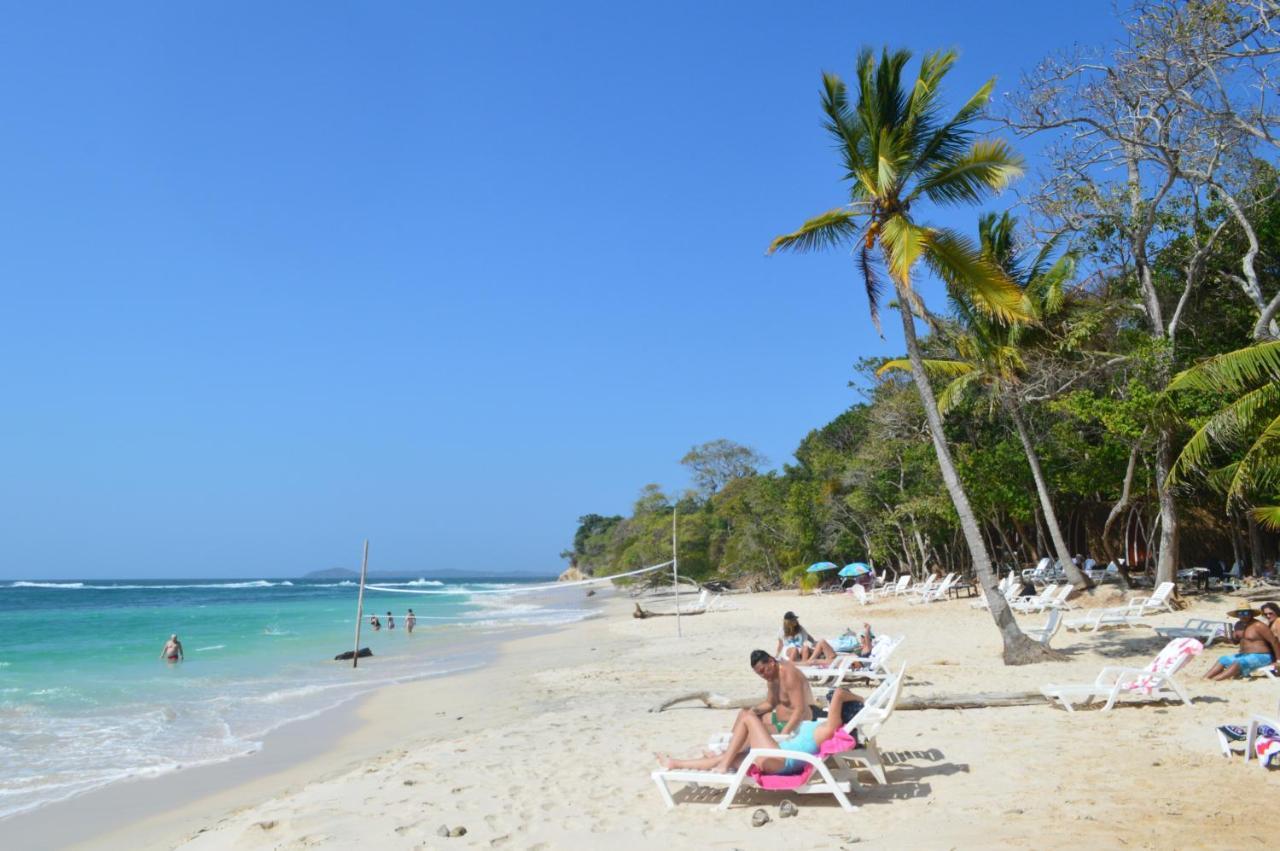Sonny Island Resort Cabanas Frente Al Mar Punta Bajo Rico Eksteriør billede
